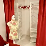 Stylish Vintage Glam בודפשט