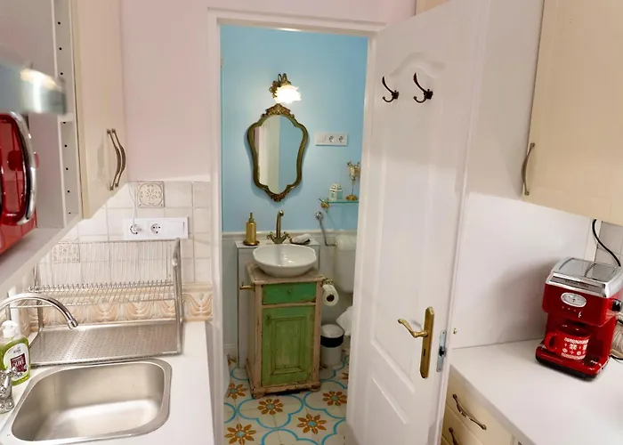 Stylish Vintage Glam Apartament